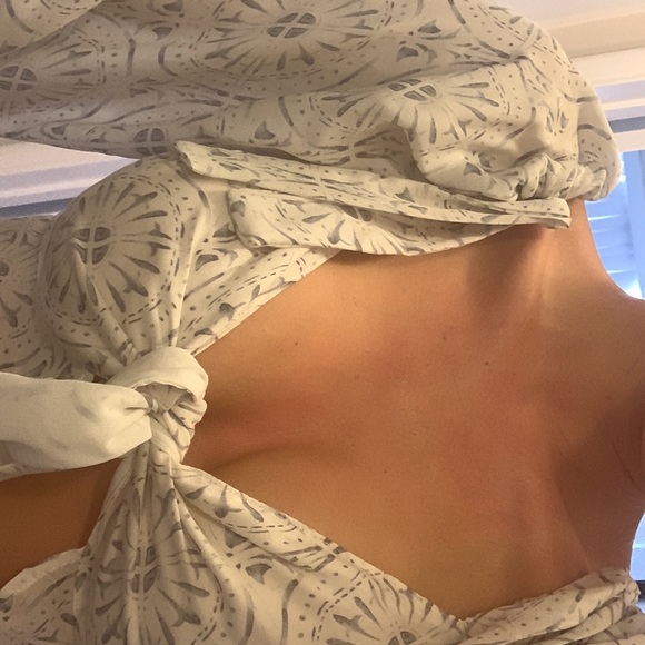 Never worn stone cold fox top - Picture 2 of 7